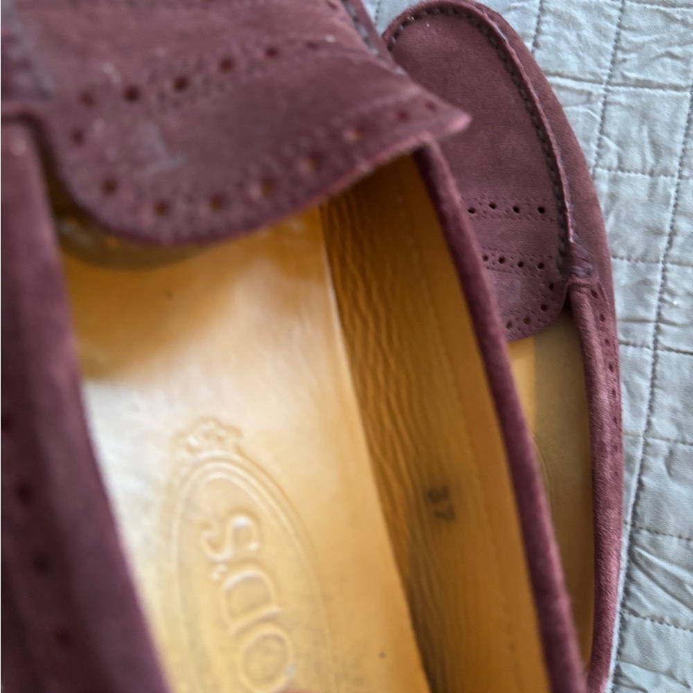 Tod's women’s burgandy Suede Loafers size 39 80s preppy - Picture 3 of 9